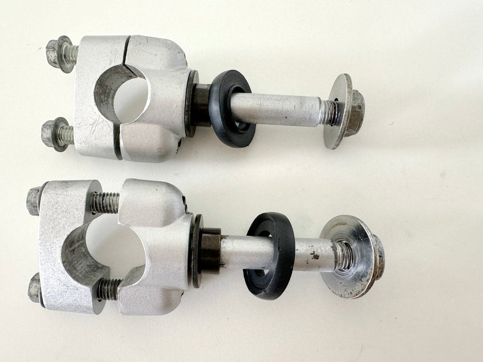 YAMAHA TT 600 E 4GV (4LW) Abrazadera de manillar Soporte Abrazadera de elevación de manillar