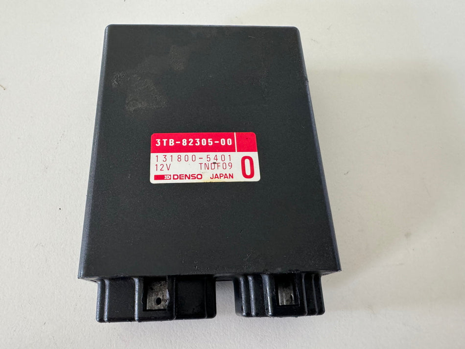 YAMAHA TT 600 E 4GV (4LW) CDI Caja de encendido Unidad de control Módulo de control Blackbox 3TB8230500