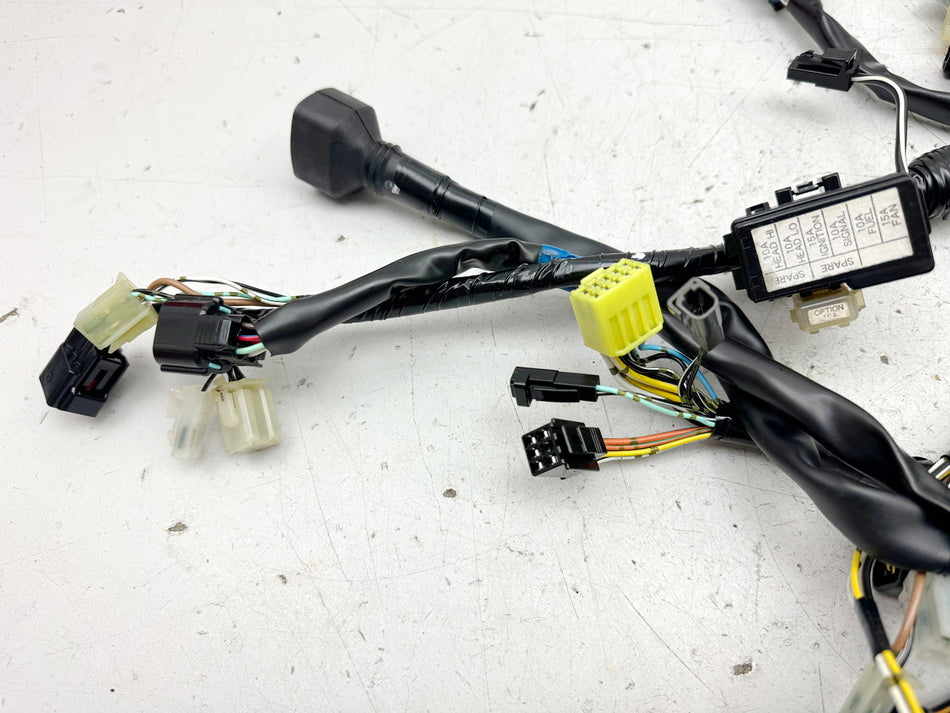 SUZUKI VLR1800 T WVCT C 1800 R Mazo de cables principal Instalación eléctrica Arnés de cables