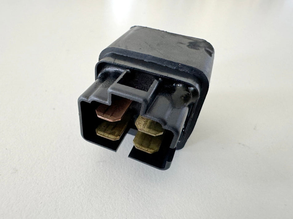 YAMAHA TT 600 E 4GV (4LW) Relé 12R-81950-02-00 Relay