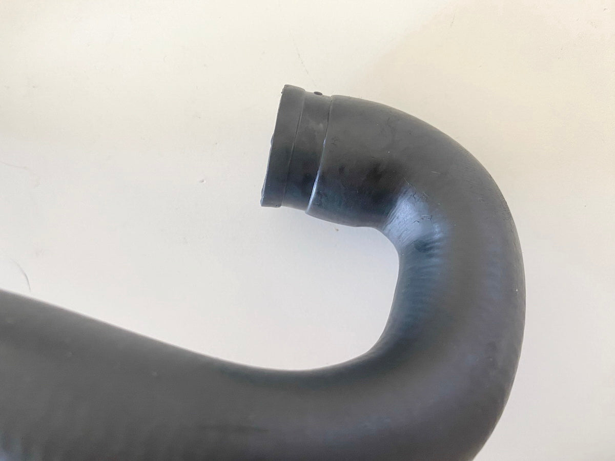 KTM 1290 SUPERDUKE R Kühlerschlauch Kühler links --> Thermostat 1 + 2 14-16