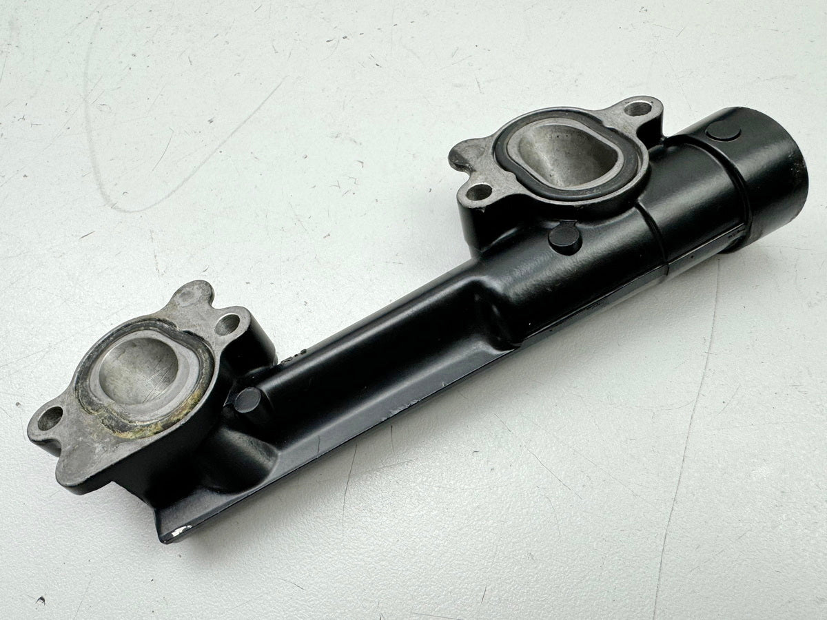YAMAHA FZX 750 2MU (2JE) Leitung Rohr Stutzen Kühlmittel Kühlerrohr (Zylinder)