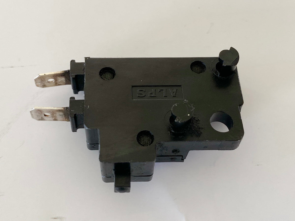 HONDA CBR 600 RR PC40 Interruptor de luz de freno delantero (bomba de freno)