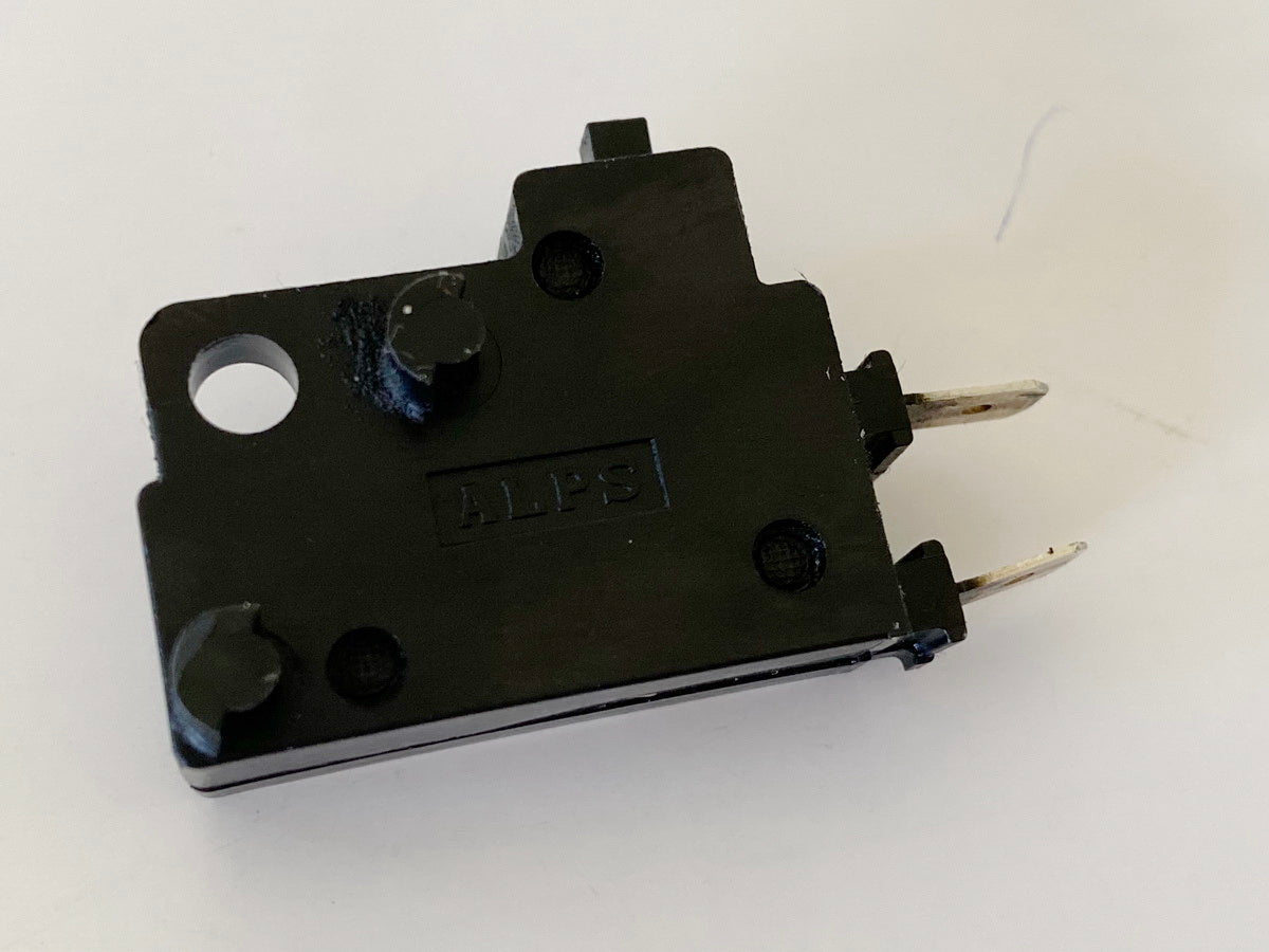 HONDA CBR 600 RR PC40 Interruptor de luz de freno delantero (bomba de freno)