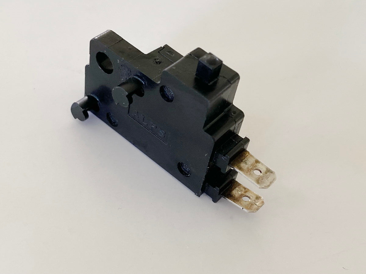 HONDA CBR 600 RR PC40 Interruptor de luz de freno delantero (bomba de freno)