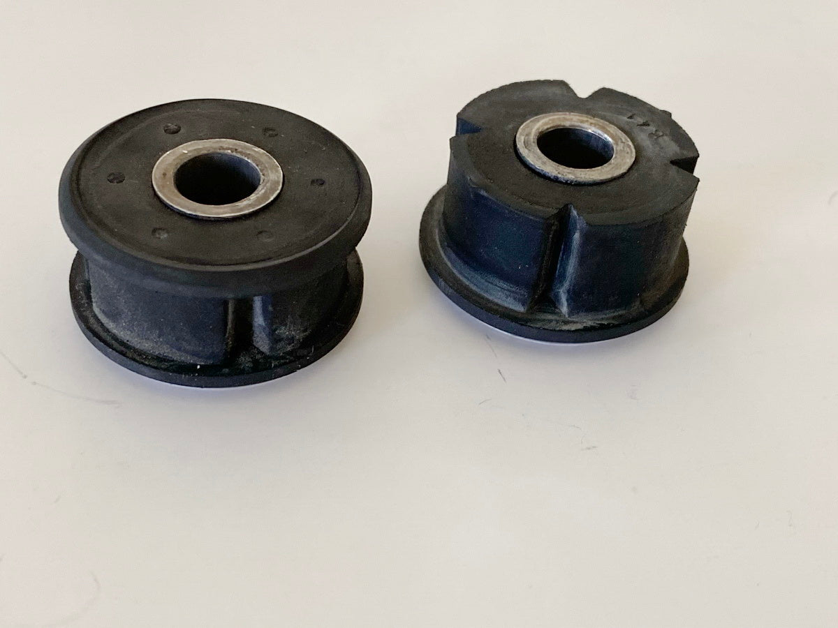 HONDA CBR 600 RR PC40 Tankgummis Gummi Tank Auflage Dämpfer Halter Manschette