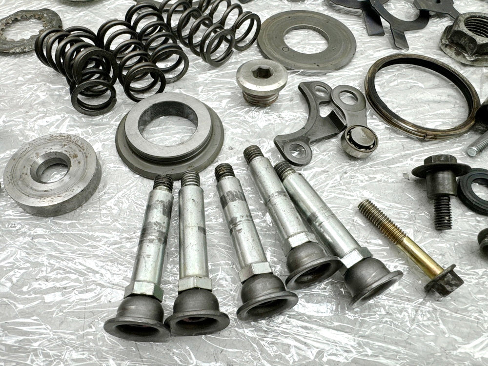 KAWASAKI ZX10R ZXT00D Schrauben Muttern Halter Kleinteile für Motor 06-07