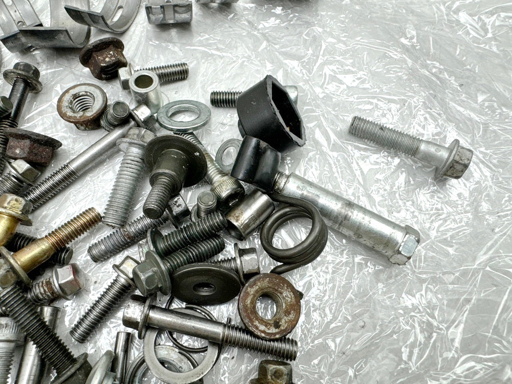 KAWASAKI ZX10R ZXT00D Schrauben Muttern Halter Kleinteile für Motor 06-07