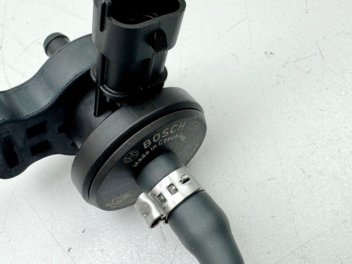 APRILIA RS 125 XA GP Replica Secondary Air Valve Engine Breather Valve for Engine