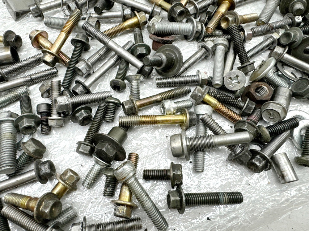 KAWASAKI ZX10R ZXT00D Schrauben Muttern Halter Kleinteile für Motor 06-07
