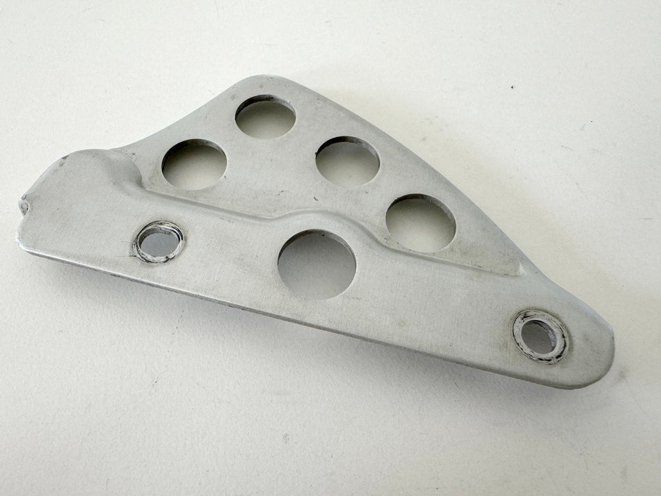 YAMAHA TT 600 E 4GV (4LW) Abdeckung Bremssattel hinten Cover Verkleidung Blende