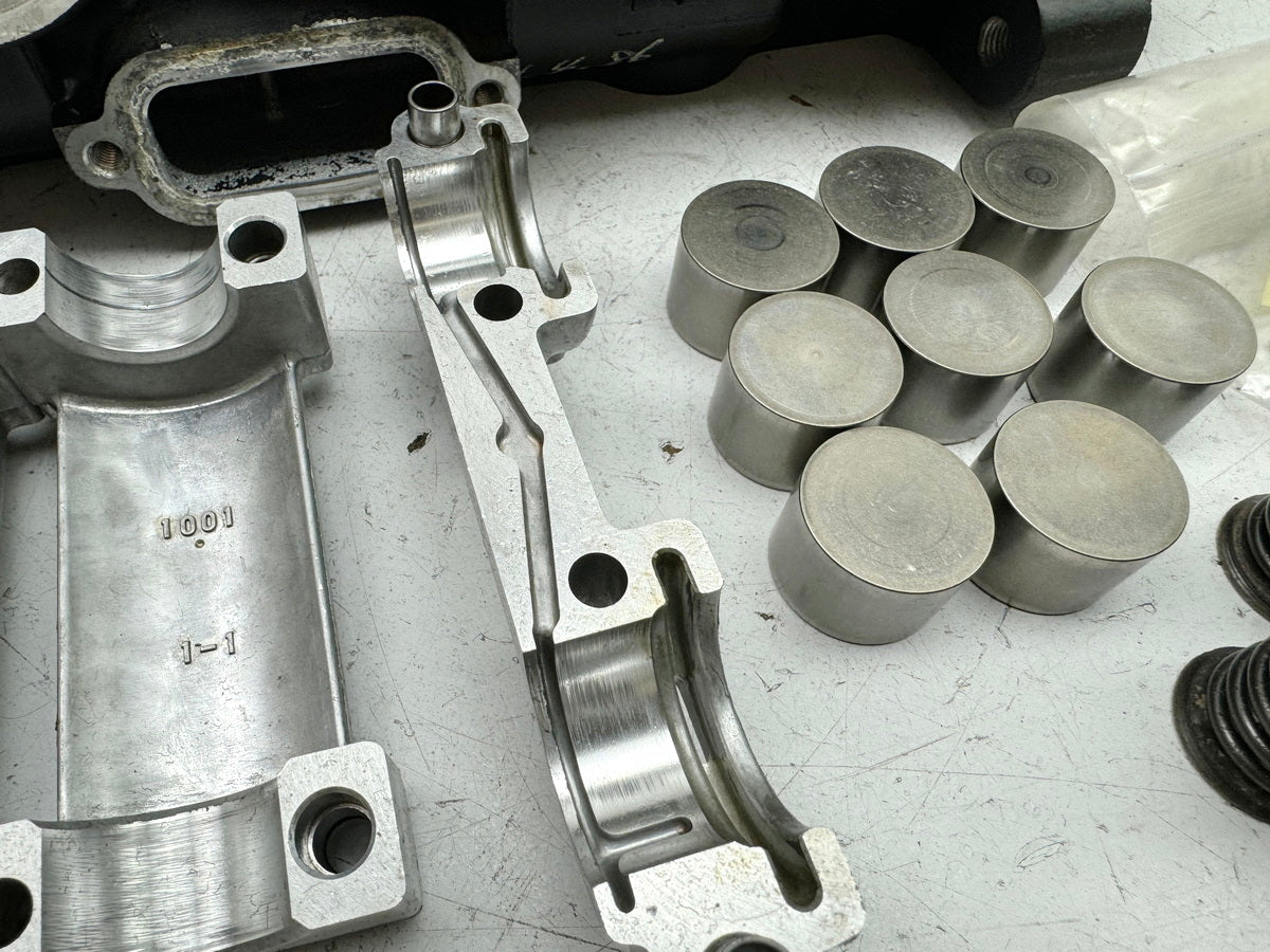 KAWASAKI ZX10R ZXT00D Zylinderkopf Nockenwelle Einlass Auslass Ventile 06-07