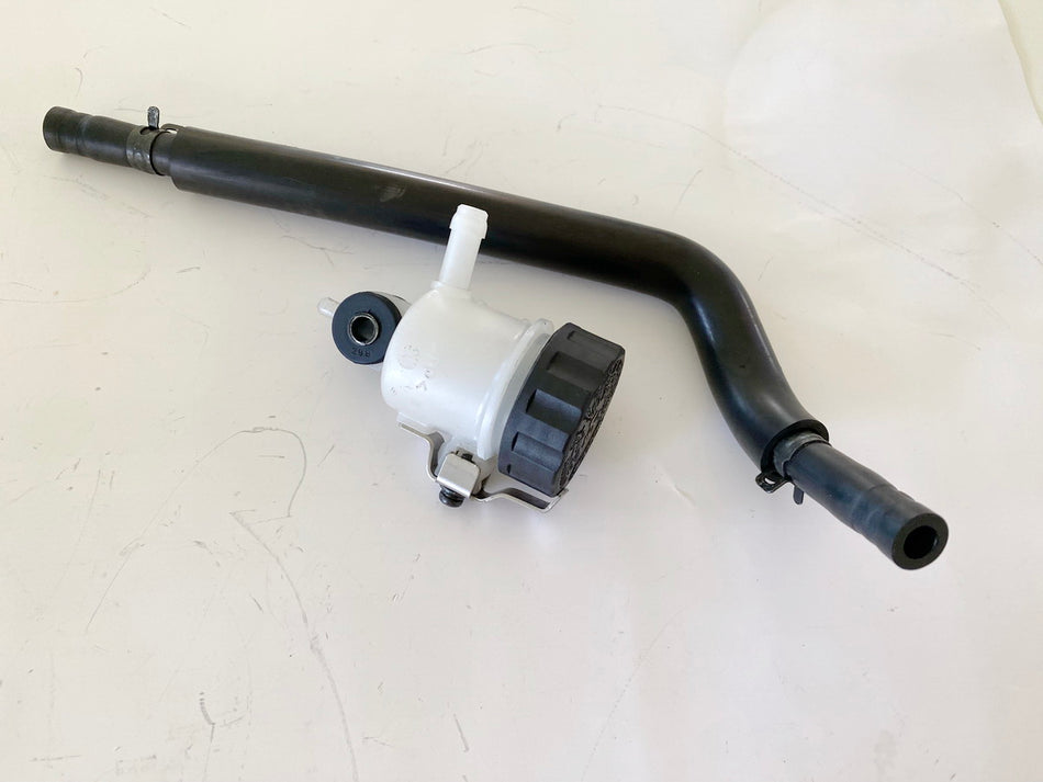 HONDA CBR 600 RR PC40 Depósito líquido de frenos trasero (para cilindro de freno) 07-13