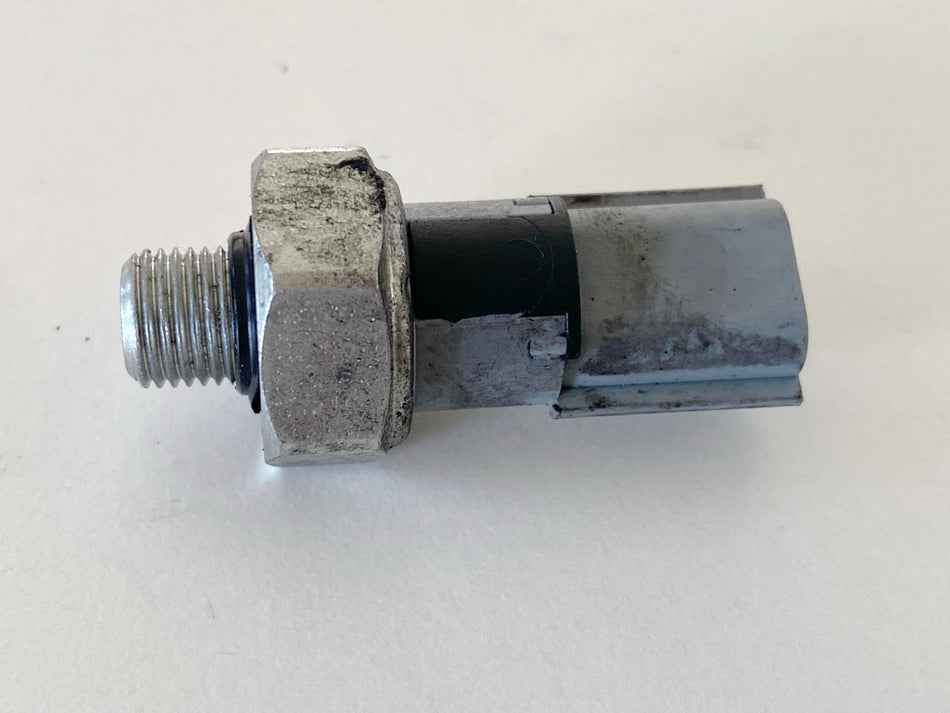 KTM 1290 SUPERDUKE R Oil Pressure Switch (for Engine) 14-16