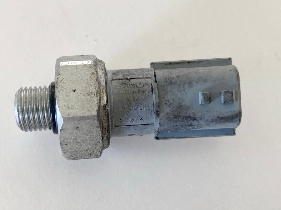 KTM 1290 SUPERDUKE R Oil Pressure Switch (for Engine) 14-16