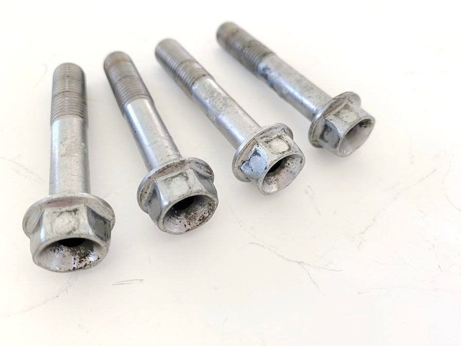 HONDA CBR 600 RR PC40 Schrauben für Bremssattel vorn Schraube Bremszange 07-13