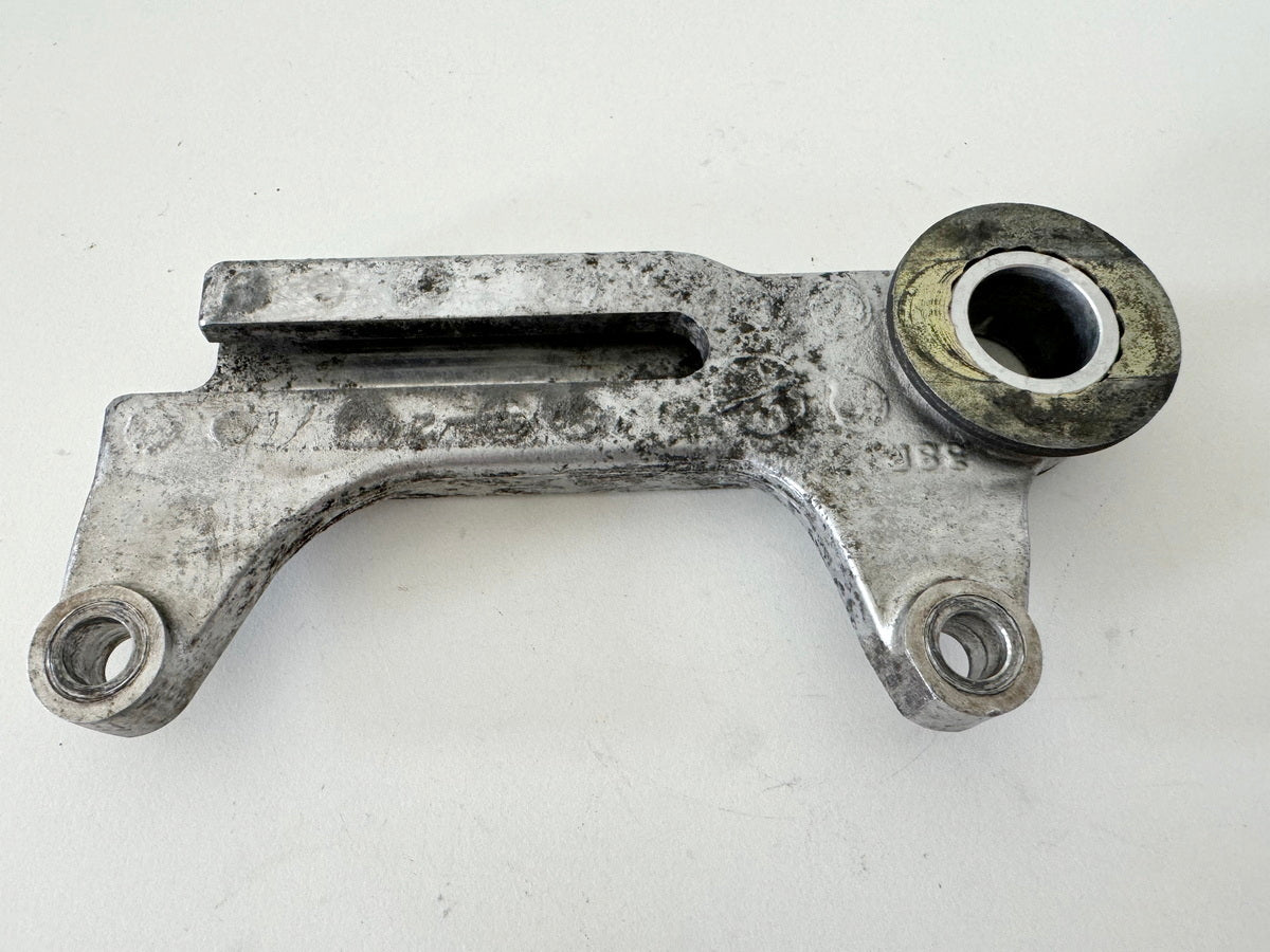 YAMAHA TT 600 E 4GV (4LW) Anchor plate rear caliper holder brake anchor plate