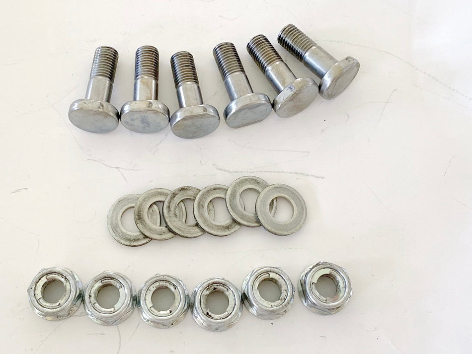 HONDA CBR 600 RR PC40 Schrauben für Kettenradträger Muttern Kettenrad 07-13