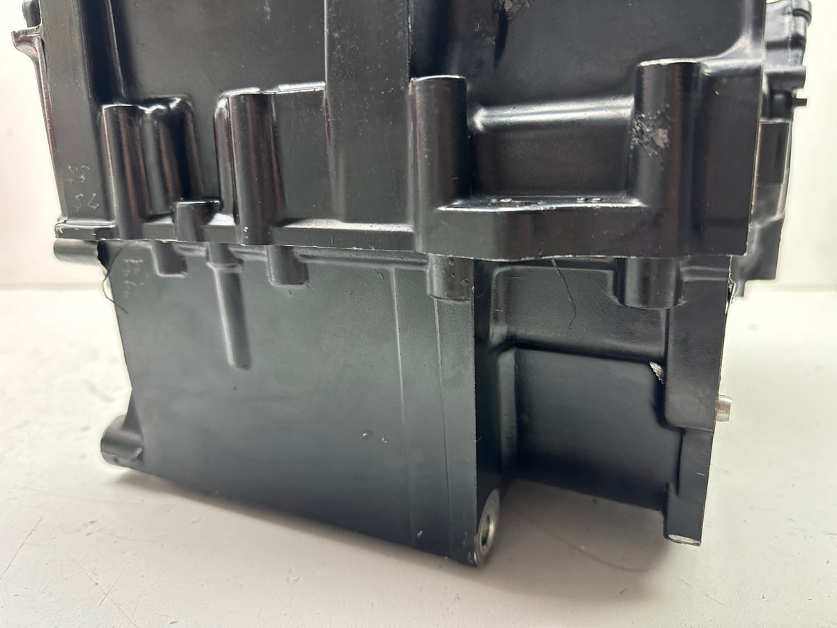 YAMAHA FZX 750 2MU (2JE) Engine Housing Crankcase