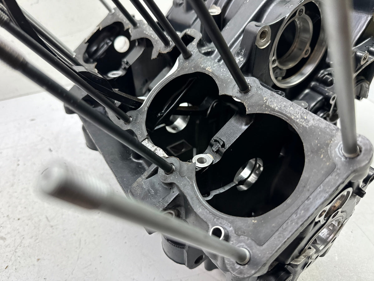 YAMAHA FZX 750 2MU (2JE) Engine Housing Crankcase