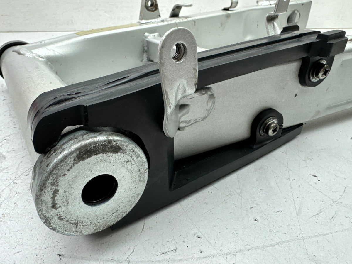 YAMAHA FZX 750 2MU (2JE) Schwinge Hinterradschwinge Swingarm (für Felge Rahmen)