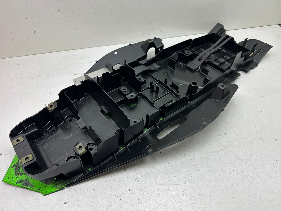 KAWASAKI ZX10R ZXT00D Kotflügel Radlauf Fender Heckunterverkleidung 06-07
