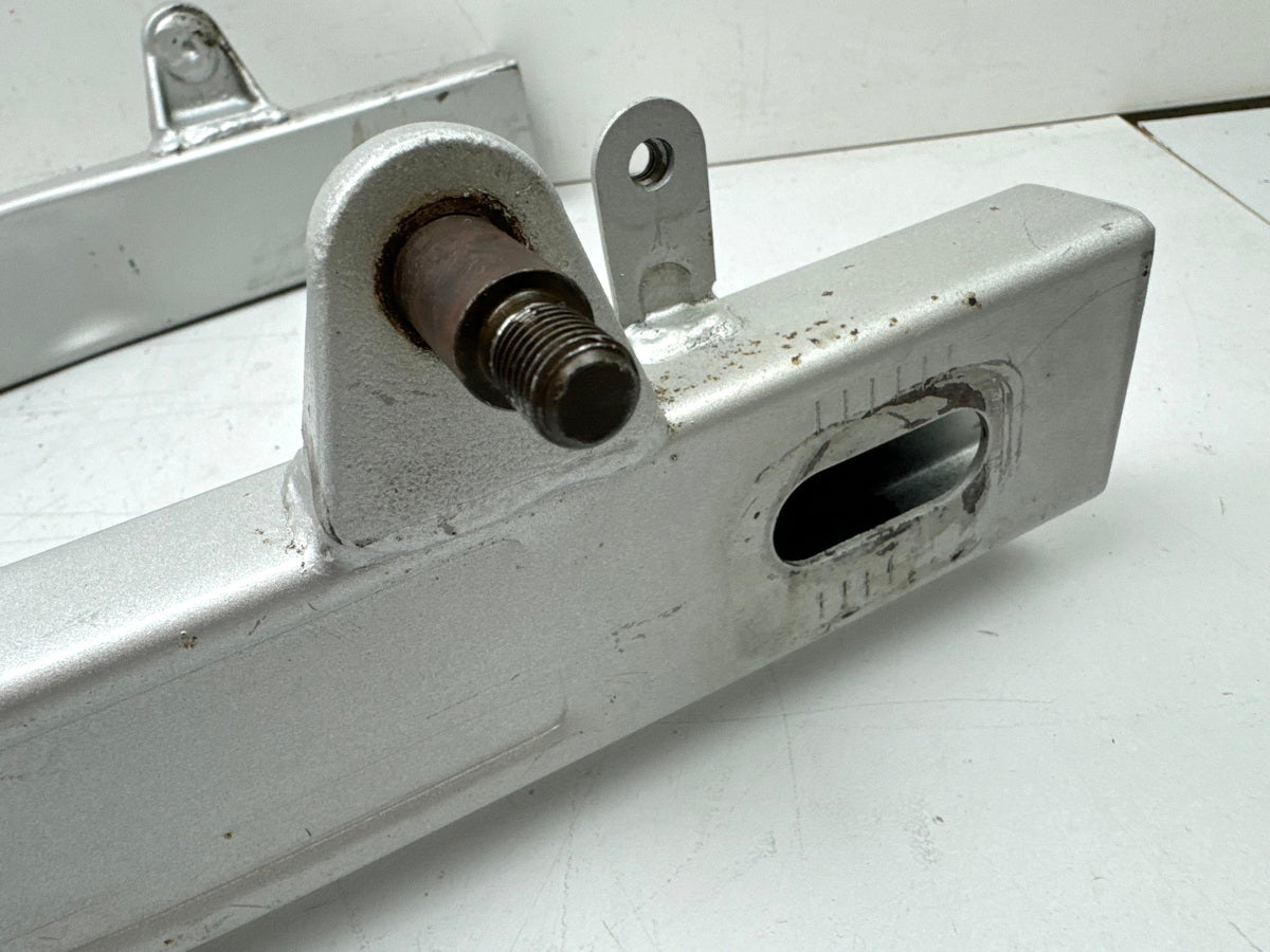 YAMAHA FZX 750 2MU (2JE) Schwinge Hinterradschwinge Swingarm (für Felge Rahmen)