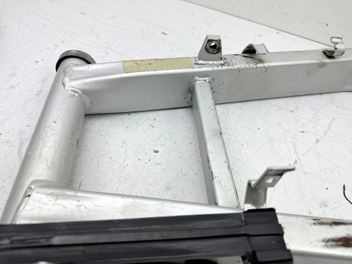 YAMAHA FZX 750 2MU (2JE) Schwinge Hinterradschwinge Swingarm (für Felge Rahmen)