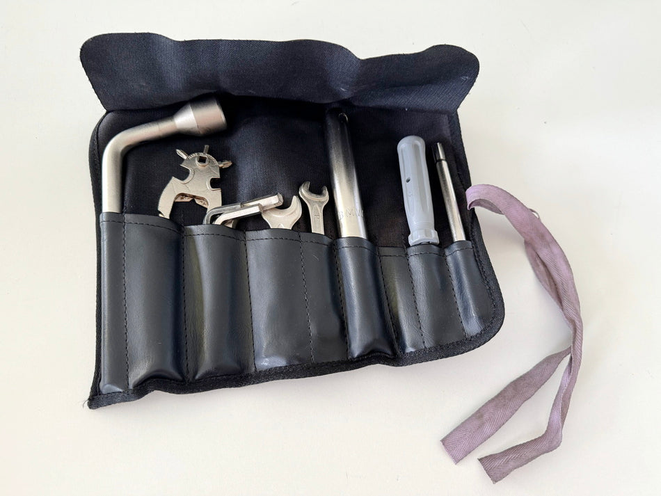 BMW R 1100 RT 259 On-Board Tool Kit Tool Bag for Frame Engine