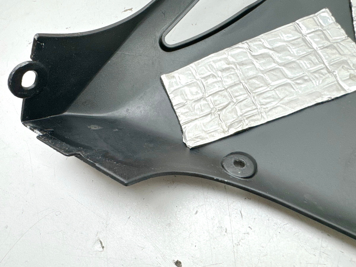 KAWASAKI ZX10R ZXT00D Verkleidung Bug rechts unten Bugspoiler Abdeckung 06-07