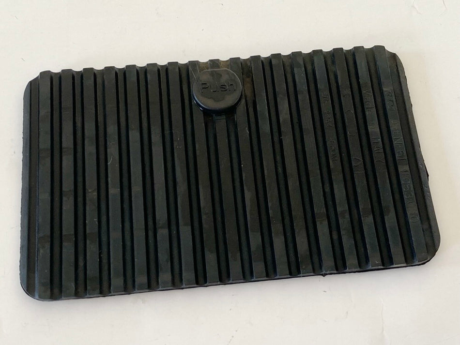 KTM 1290 SUPERDUKE R Rubber Plate Battery Rubber Damper Cover Trim