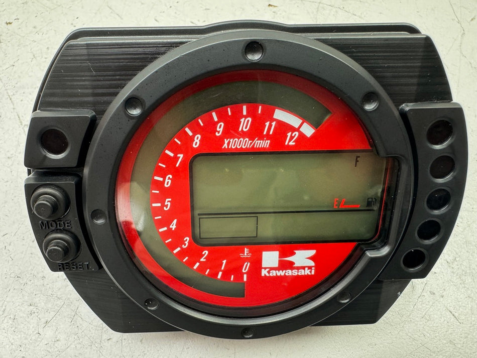 KAWASAKI Z 1000 ZRT00A Tacho Cockpit Instrumente Speedometer 35417 km 03-06