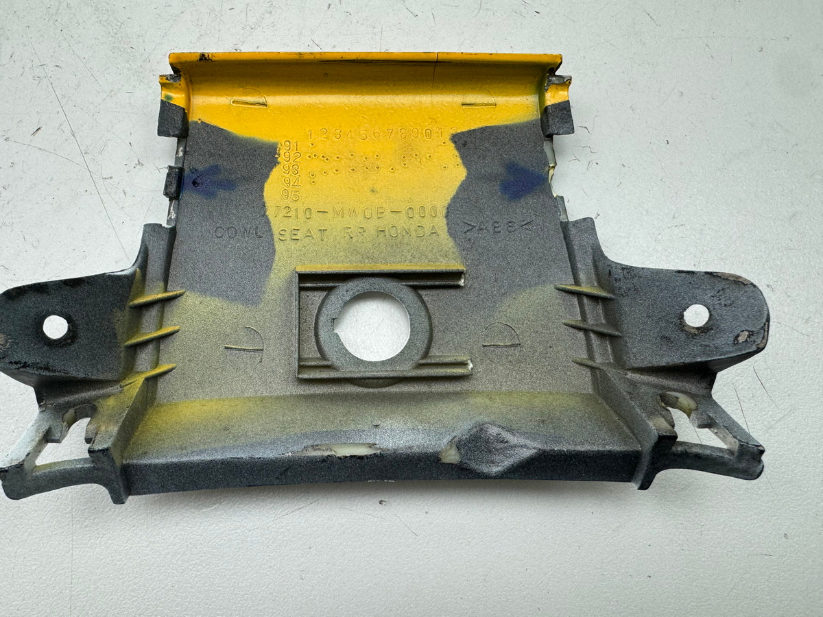 Honda CBR 900 SC28 Heckverkleidung mitte Verkleidung Heck Abdeckung Cover  92-95