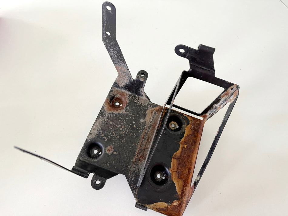 BMW R 1100 RT 259 Battery Box Holder Battery ABS Pump Housing Battery Compartment
