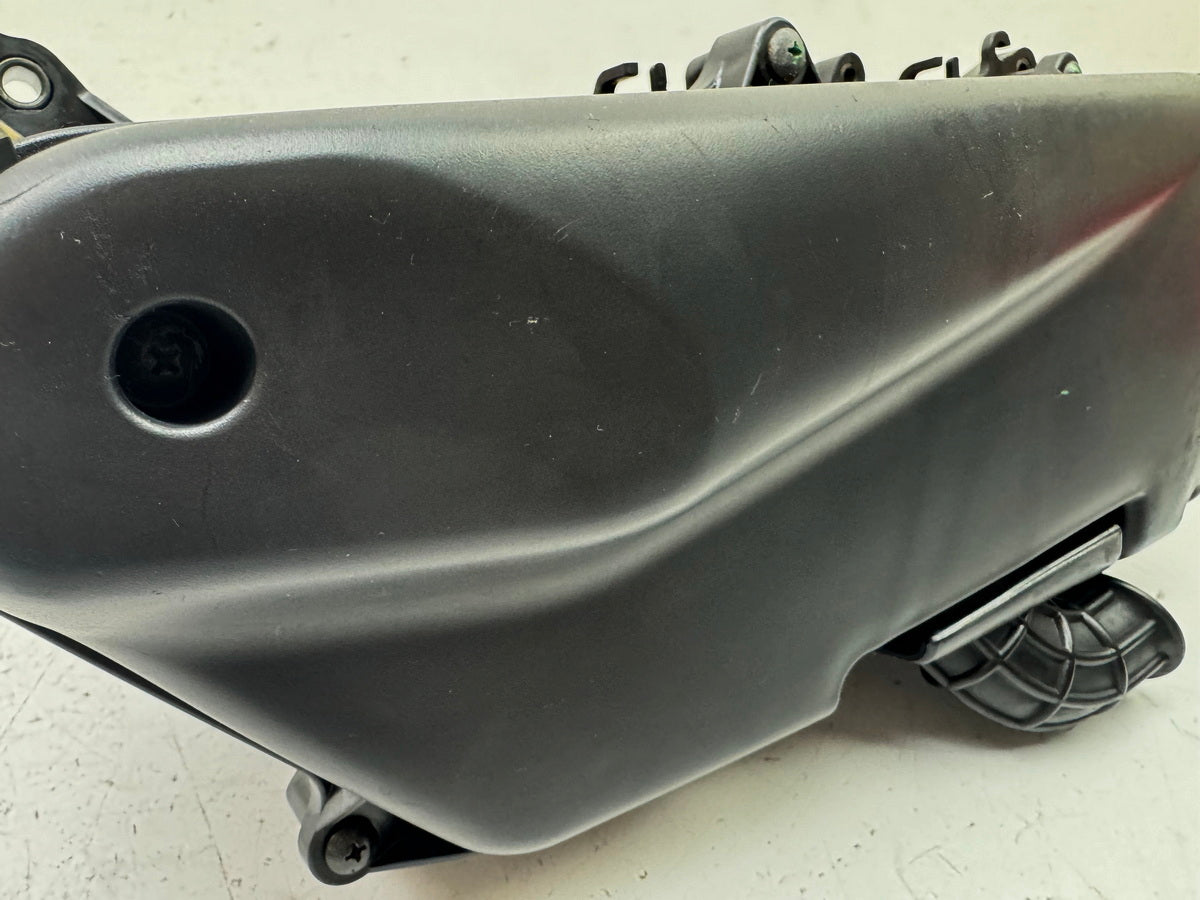 HONDA FES 125 JF12 PANTHEON Airbox Luftfilterkasten Luftfiltergehäuse Schlauch
