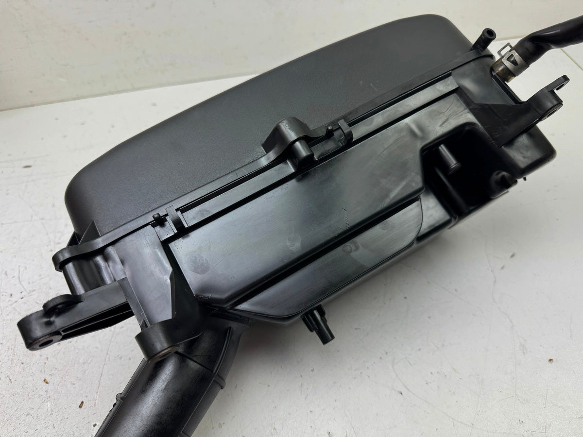 HONDA FES 125 JF12 PANTHEON Airbox Luftfilterkasten Luftfiltergehäuse Schlauch