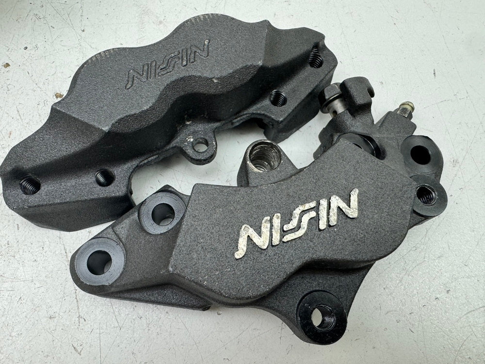Honda CBR 900 SC28 Bremssattel vorn links rechts Nissin Bremszange 92-95