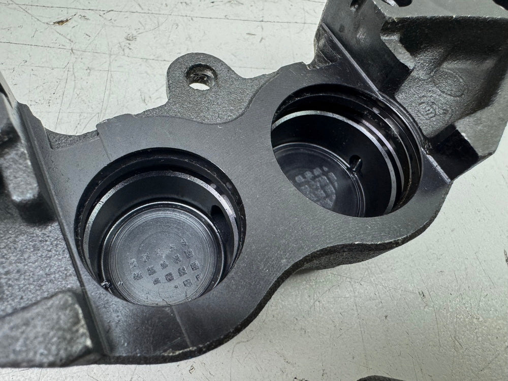Honda CBR 900 SC28 Bremssattel vorn links rechts Nissin Bremszange 92-95