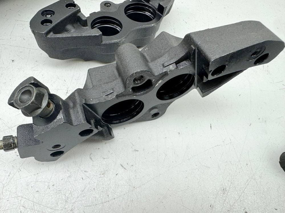 Honda CBR 900 SC28 Bremssattel vorn links rechts Nissin Bremszange 92-95