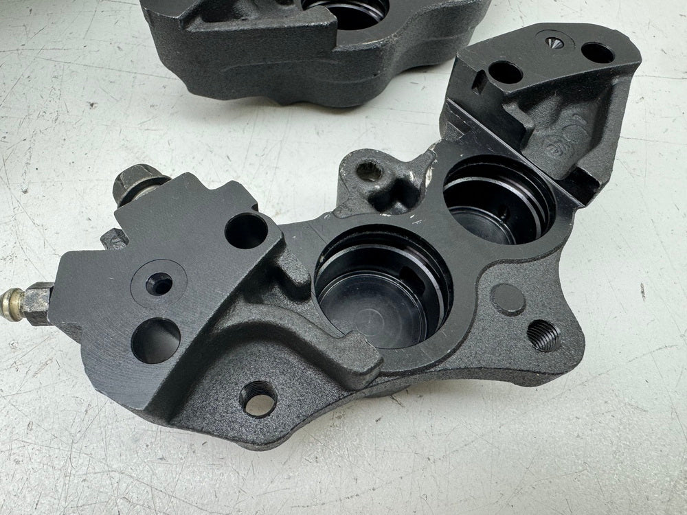 Honda CBR 900 SC28 Bremssattel vorn links rechts Nissin Bremszange 92-95