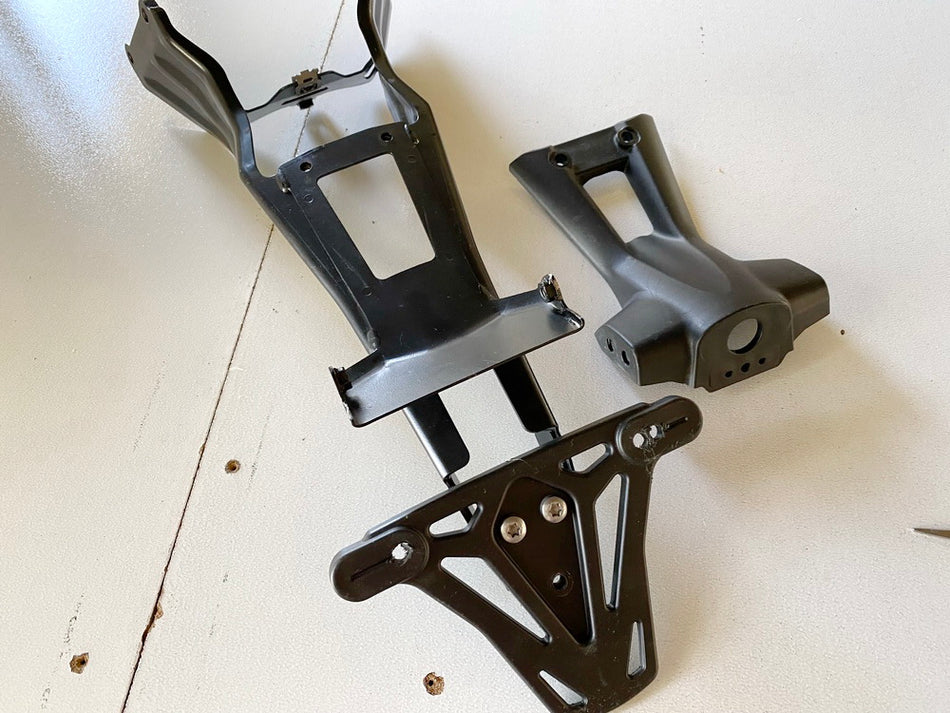 TRIUMPH DAYTONA 675 D67LC Soporte de matrícula Portamatrículas Soporte