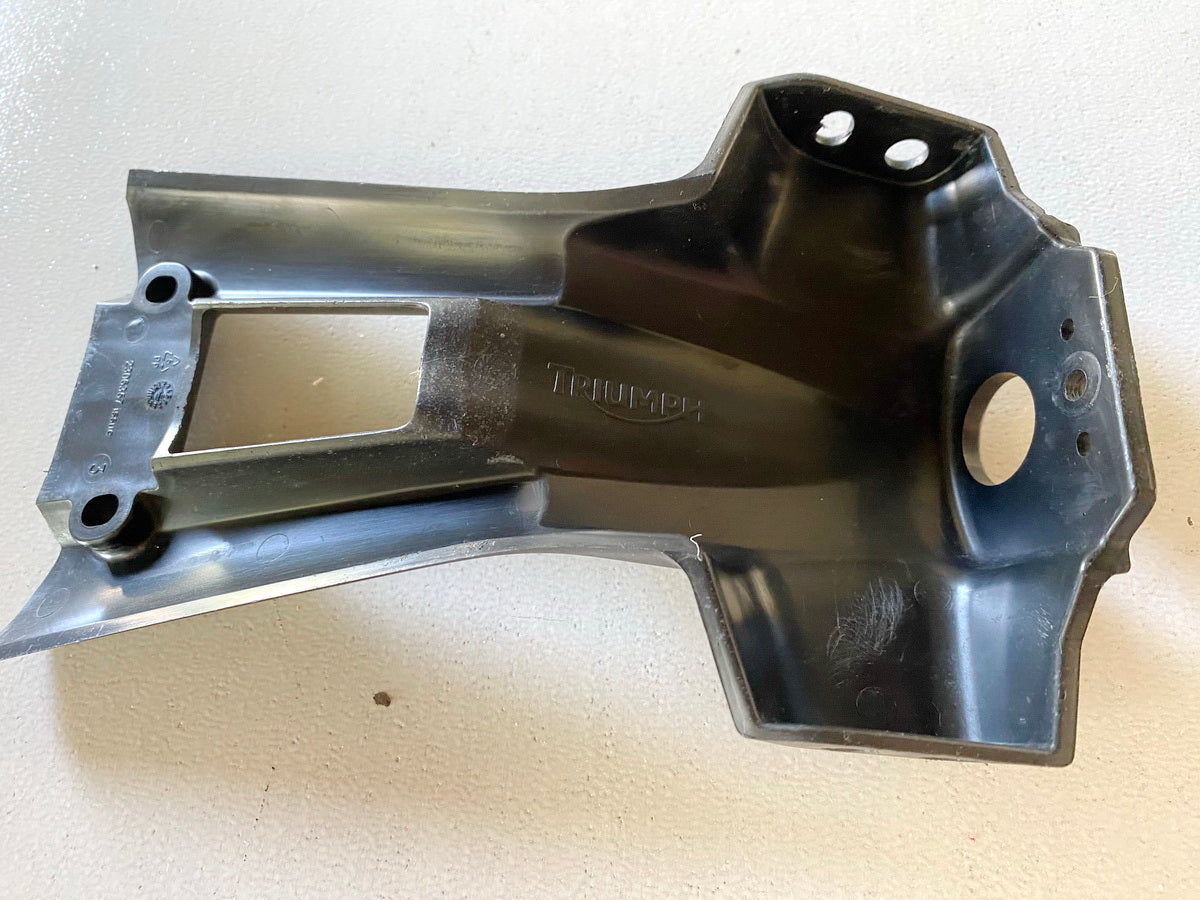 TRIUMPH DAYTONA 675 D67LC Kennzeichenträger Kennzeichenhalter Halterung