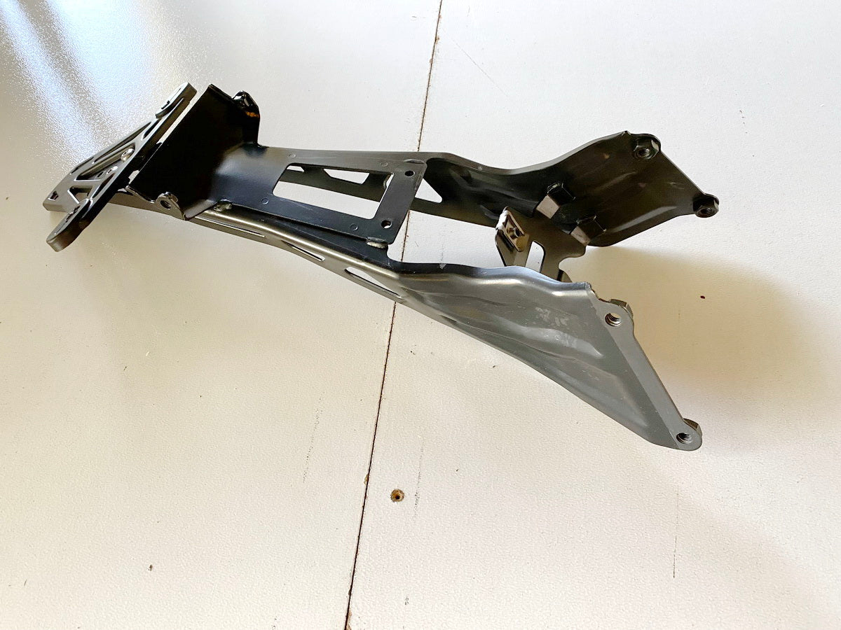 TRIUMPH DAYTONA 675 D67LC Kennzeichenträger Kennzeichenhalter Halterung