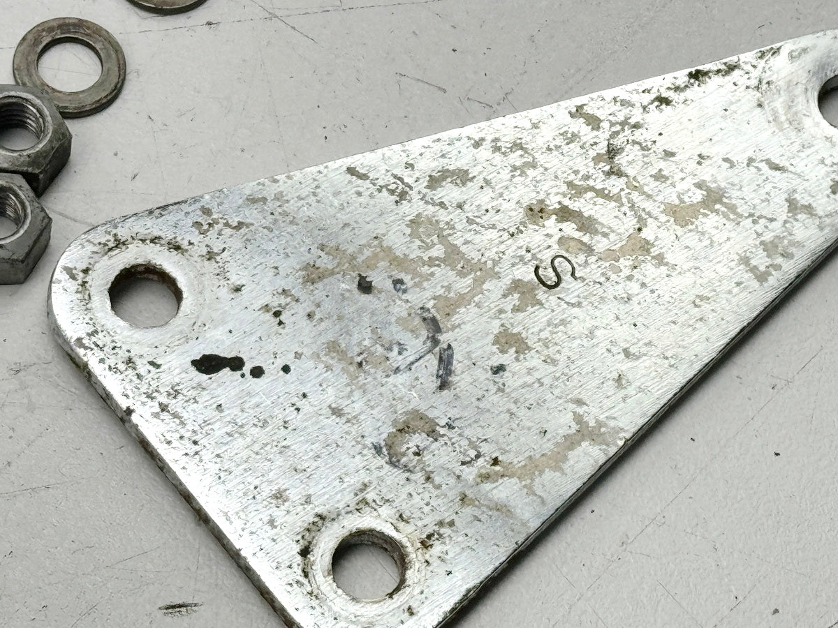 MOTO GUZZI California 1100 EV Bracket Exhaust Holding Plate Carrier Damper