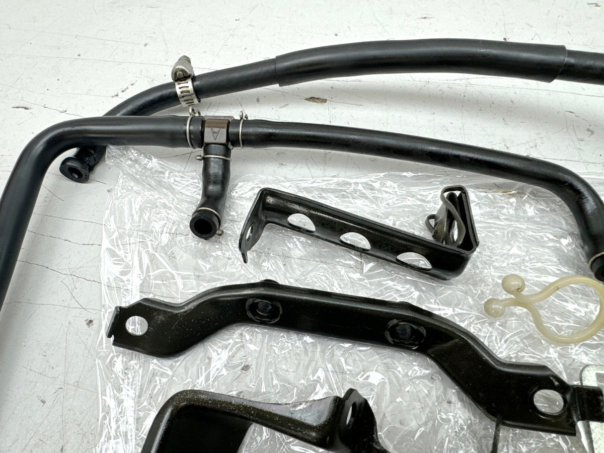 Honda CBR 900 SC28 Schrauben Muttern Halter Kleinteile für Rahmen  92-95