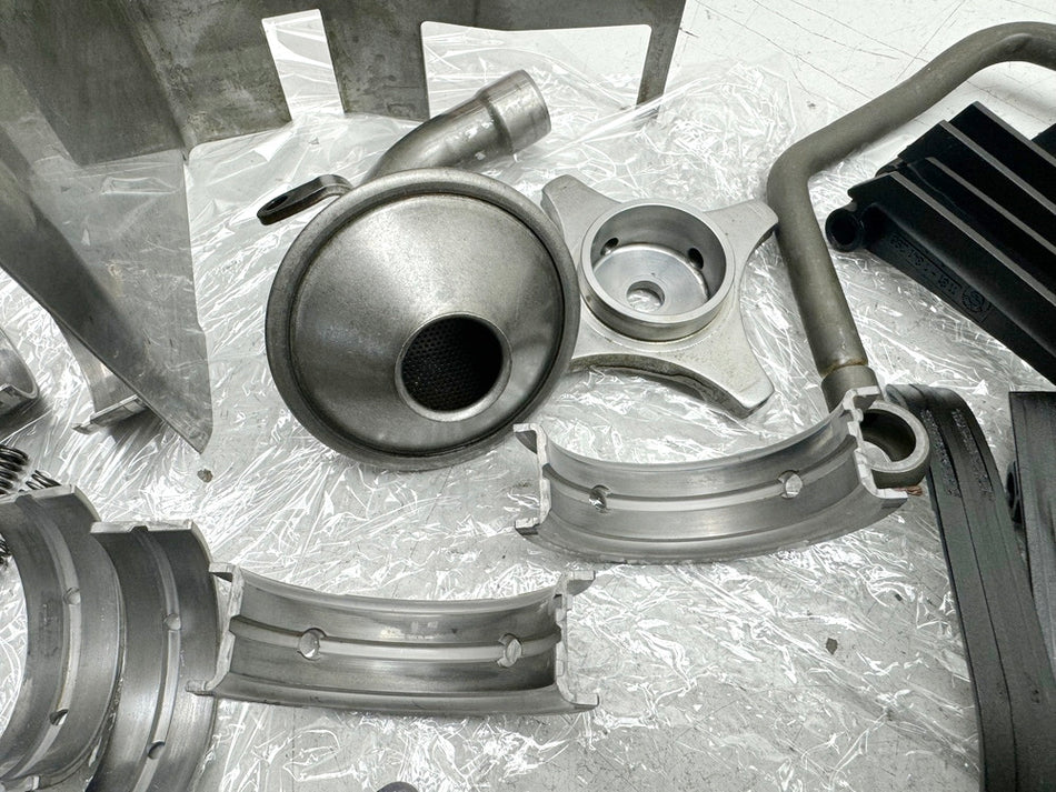 BMW R 1100 GS 259 Schrauben Muttern Kleinteile für Motor Motordeckel Schienen