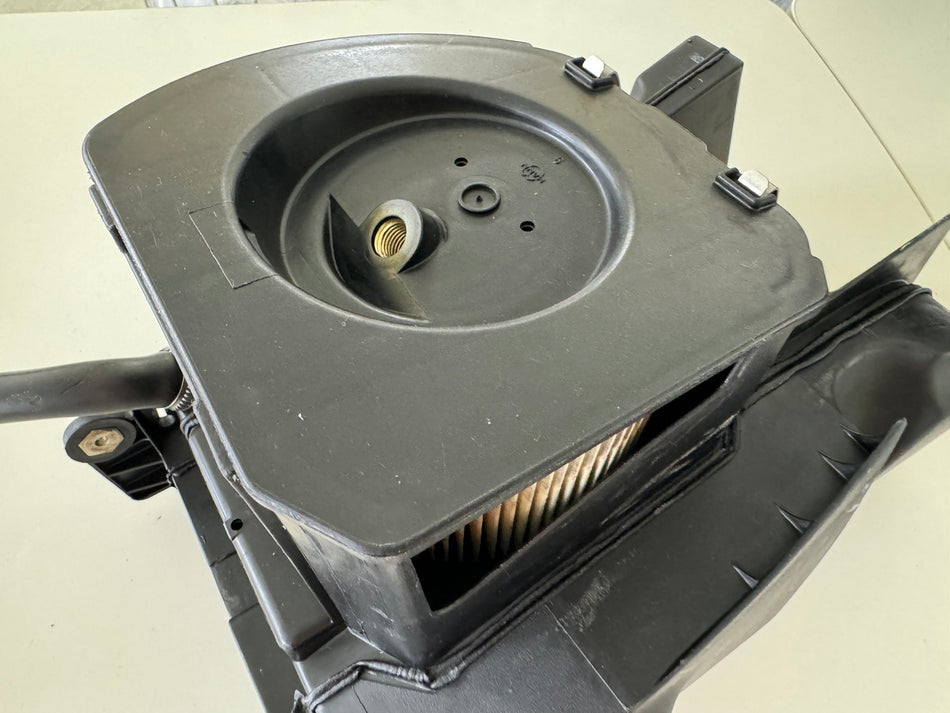 BMW R 1100 RT 259 Airbox Air Filter Box Air Filter Housing Intake Filter Cover