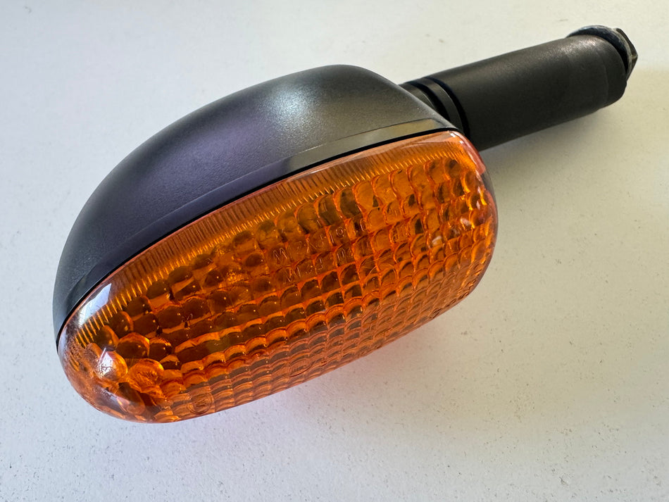 BMW R 1100 GS 259 Blinker links hinten original Blinkerglas Schale