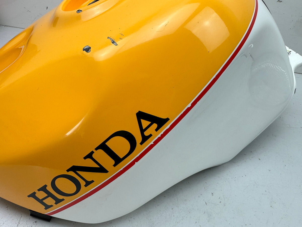 Honda CBR 900 SC28 Tank Kraftstofftank Benzintank Sprittank 92-95