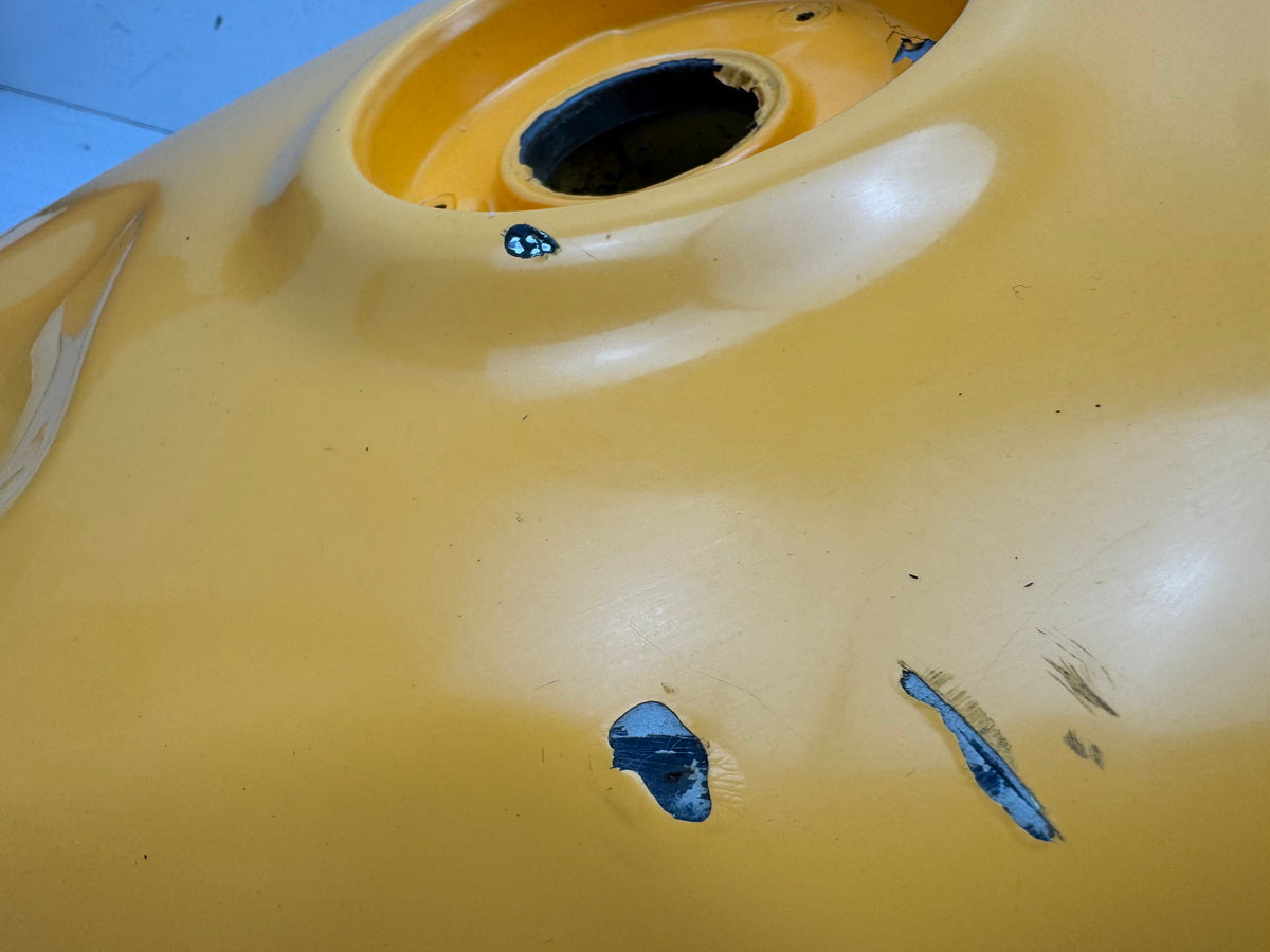 Honda CBR 900 SC28 Tank Kraftstofftank Benzintank Sprittank 92-95